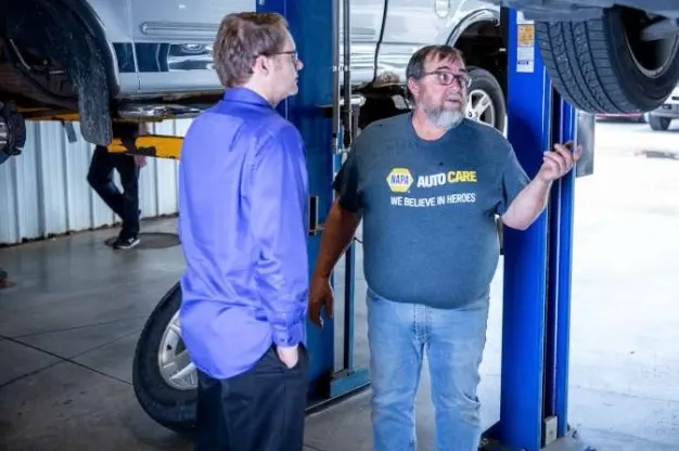 auto mechanic in Moorhead