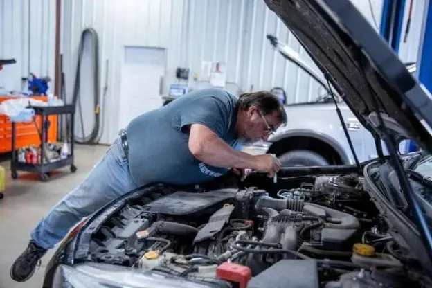 engine specialist in Moorhead